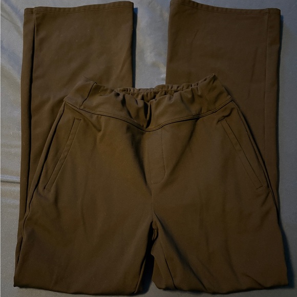 NWOT Mid rise fleece work flare pants size S - Picture 2 of 6